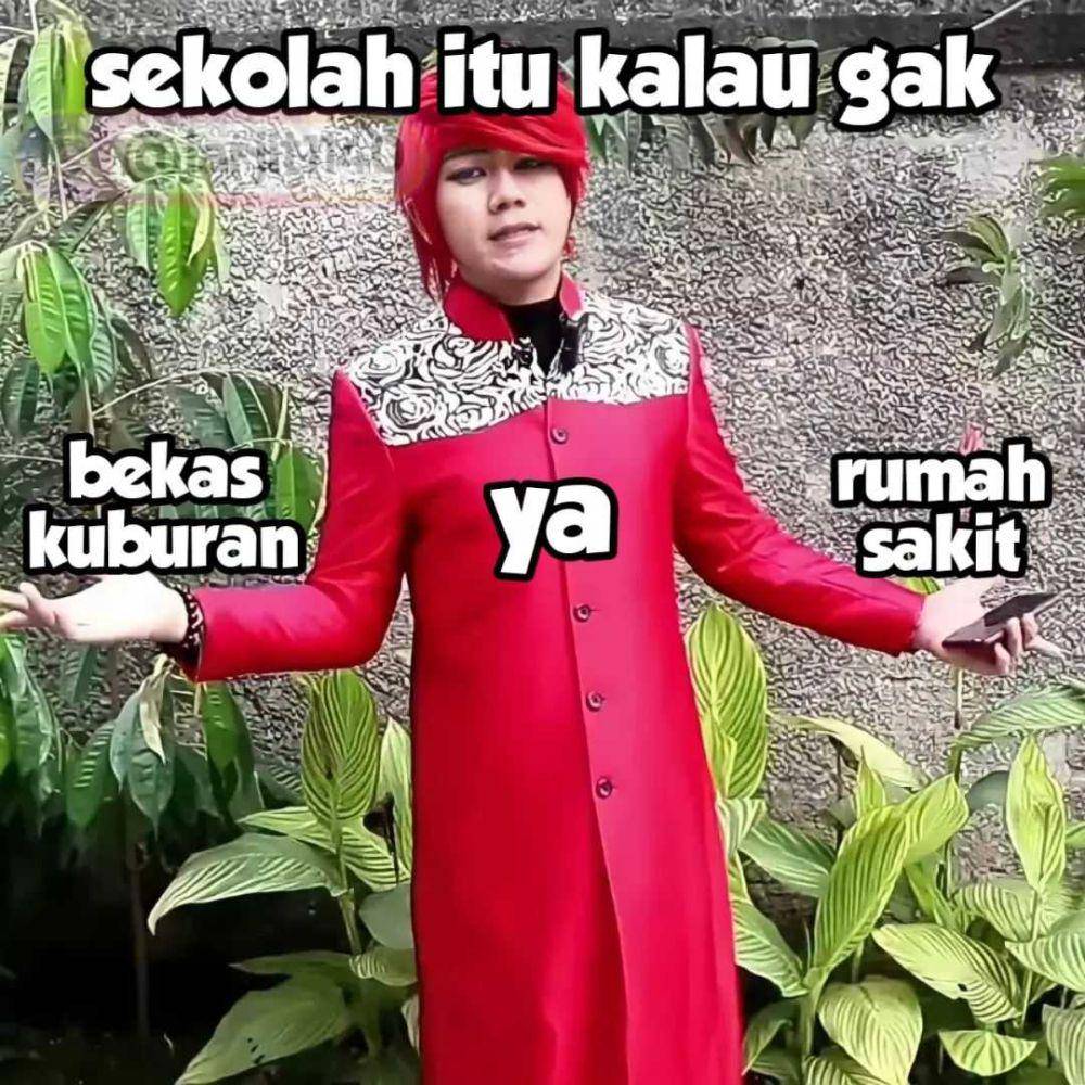 meme 2 situasi (instagram.com/jarjit1140)