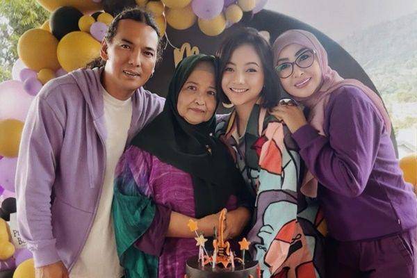 ulang tahun ayah Glenca (Instagram.com/glencachysaraofficial)