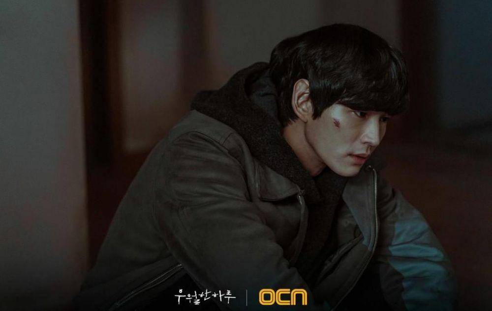 Lee Won Geun di drama A Superior Day (instagram.com/ocn_official_)