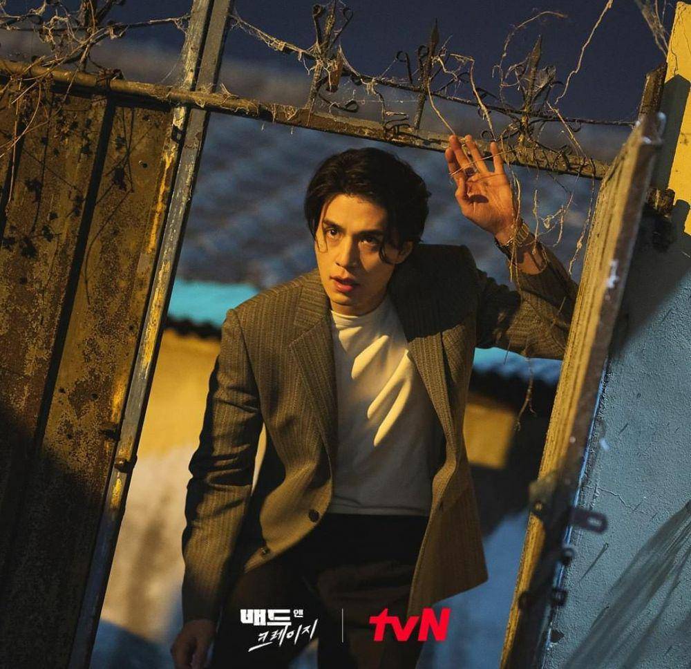Lee Dong Wook di drama Bad and Crazy (instagram.com/tvn_drama)