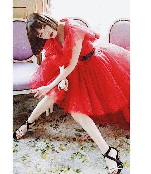 Tina Tamashiro (instagram.com/tinapouty)