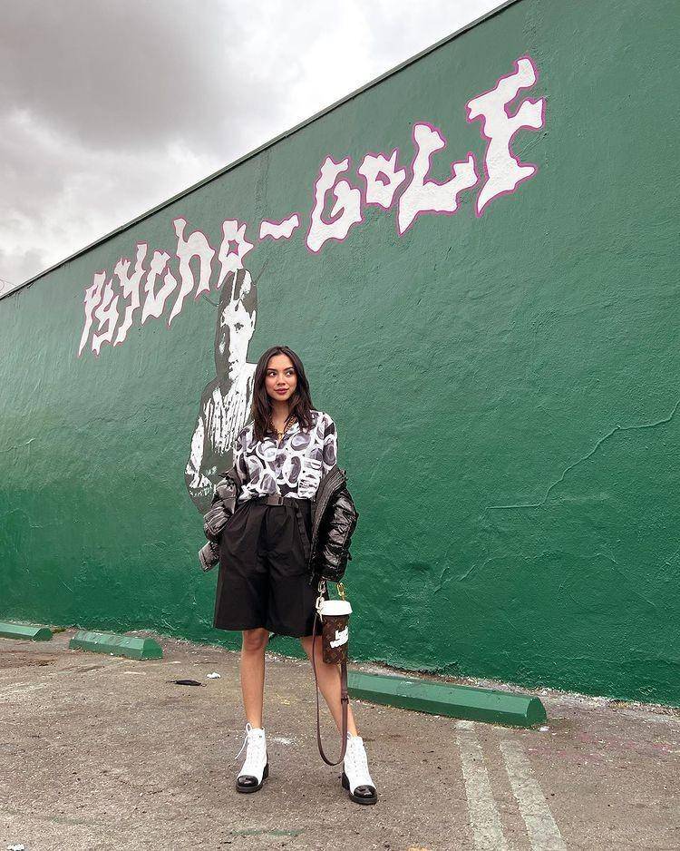 padu padan outfit stylish ala Nazla Alifa Senia (instagram.com/nazlaalifa)