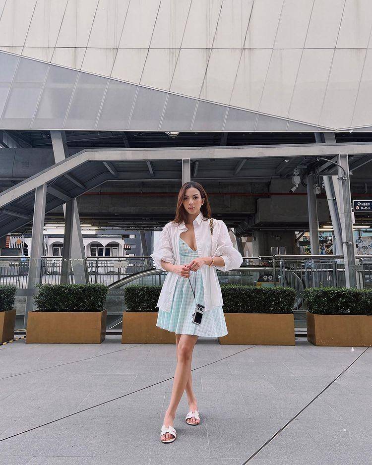 padu padan outfit stylish ala Nazla Alifa Senia (instagram.com/nazlaalifa)