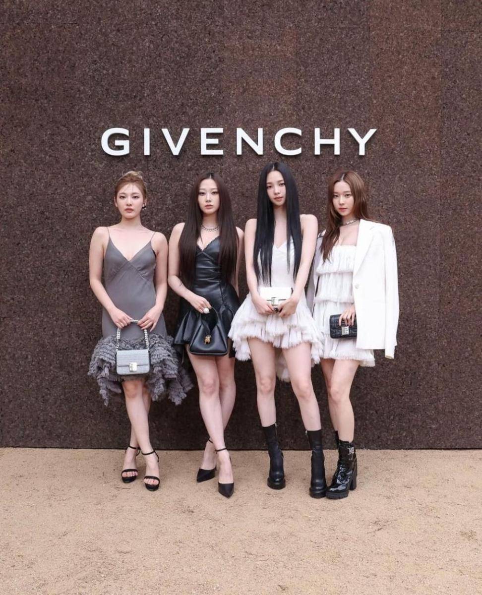 aespa di Paris Fashion Week SS23 (instagram.com/givenchy)