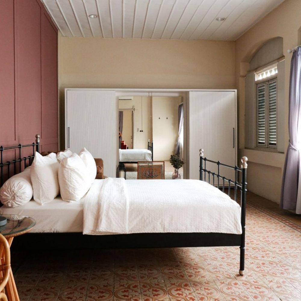 kamar di Spiegel Home Studi (instagram.com/spiegelhome.studio/)