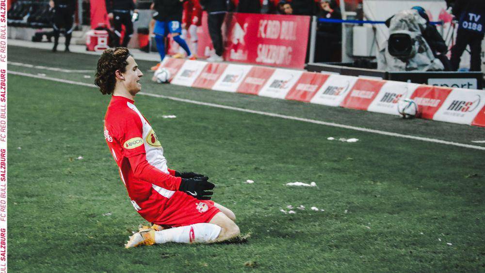 Brenden Aaronson melakukan selebrasi saat masih berseragam RB Salzburg. (twitter.com/redbullsalzburg)