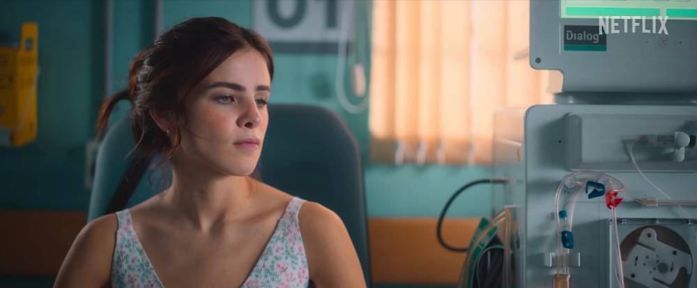 Giulia Be di cuplikan film Beyond the Universe (youtube.com/Netflix Brasil)