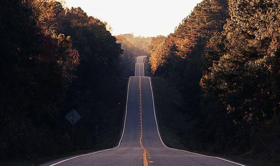 ilustrasi jalanan (unsplash.com/Matt Duncan)