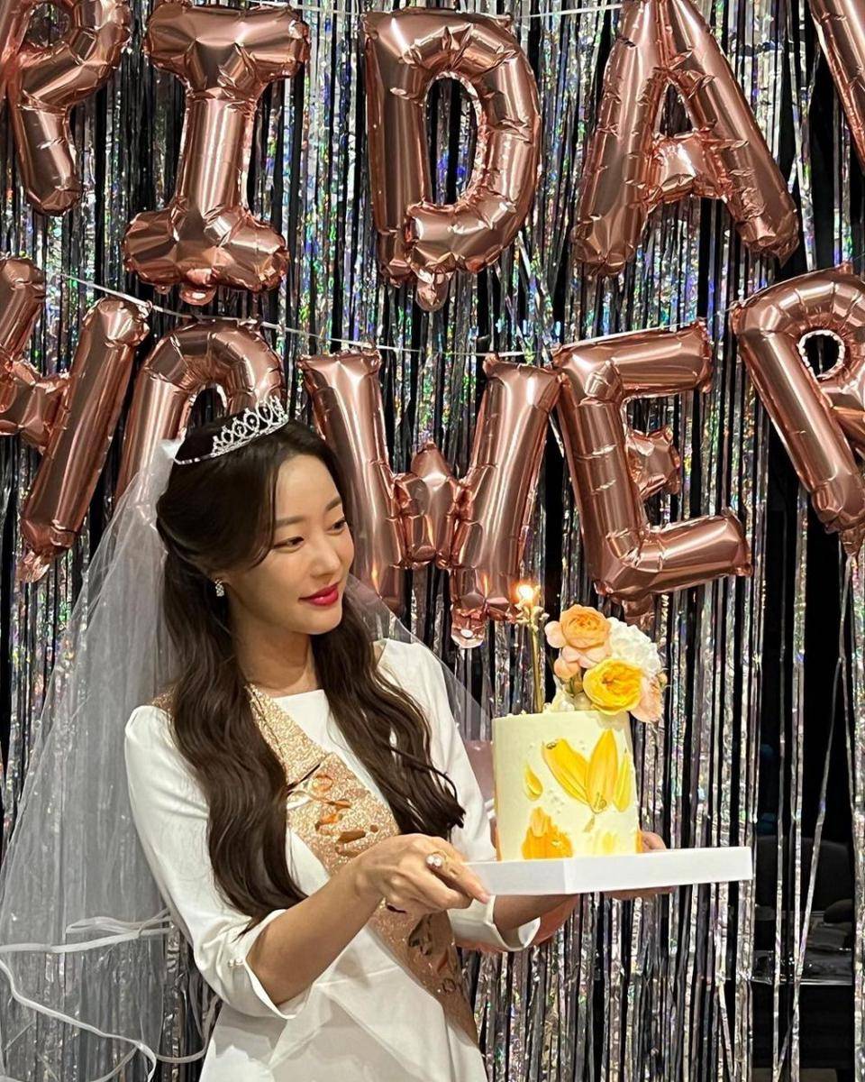 potret bridal shower Go Woori Rainbow (instagram.com/rainbowoori)