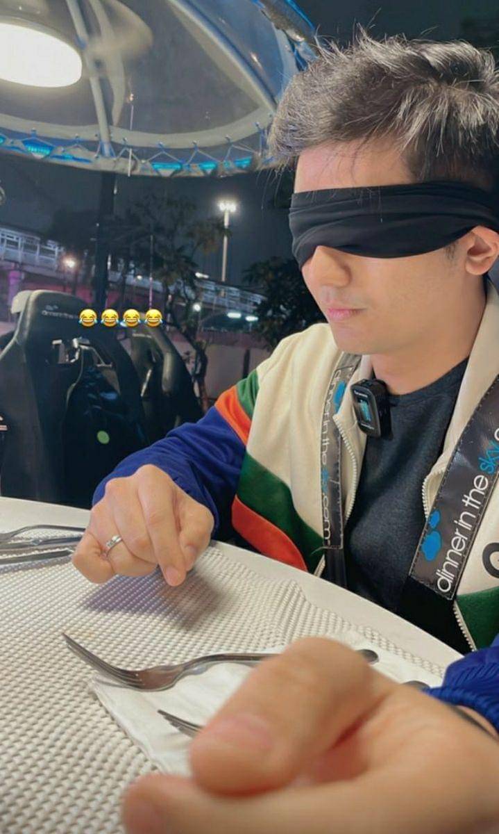 Potret kejutan ultah untuk Teuku Ryan (Instagram.com/riaricis1795)