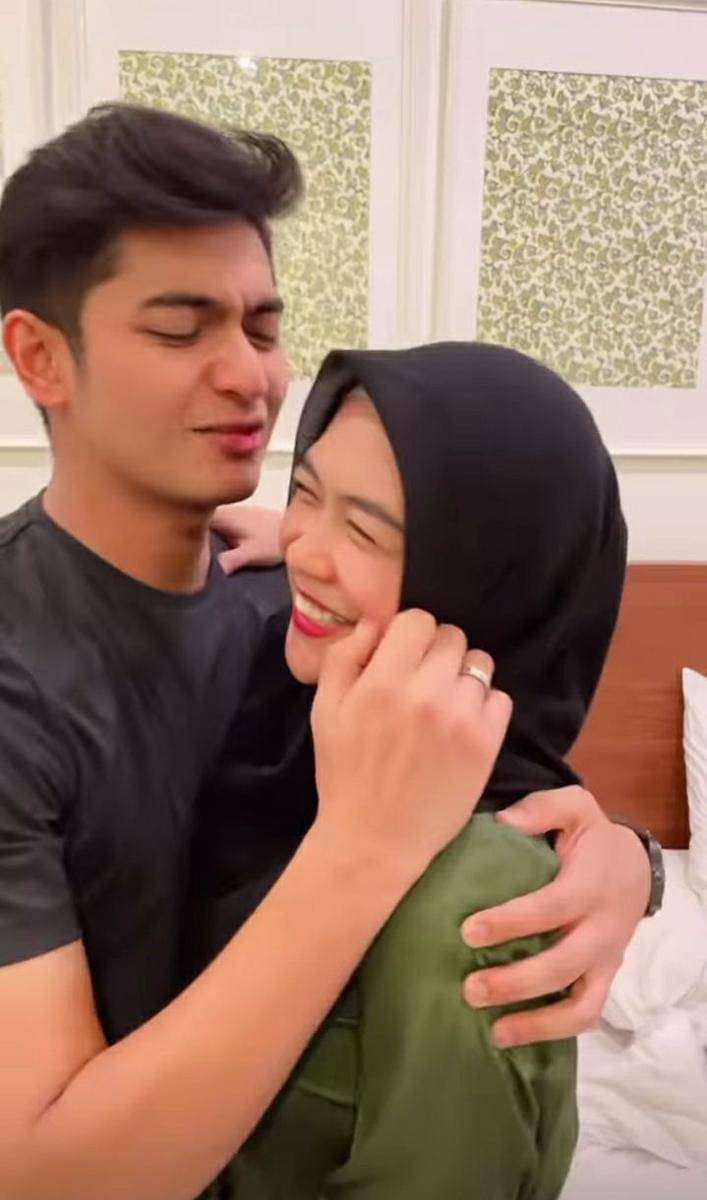 Potret Ria Ricis beri kejutan ultah untuk suami (Instagram.com/riaricis1795)