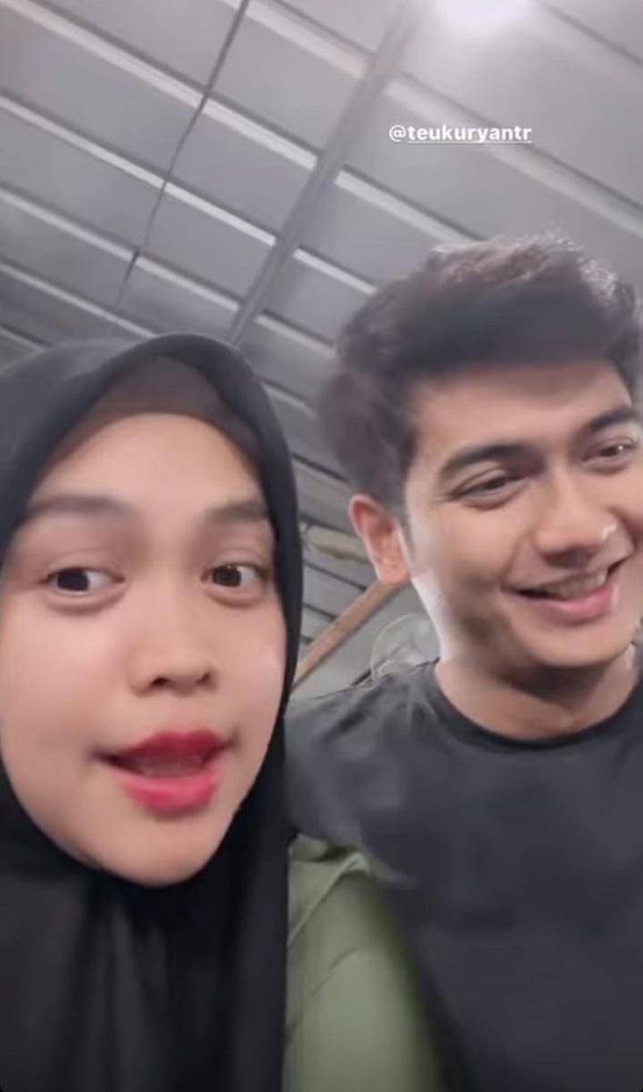 Potret Ria Ricis beri kejutan ultah untuk suami (Instagram.com/riaricis1795)