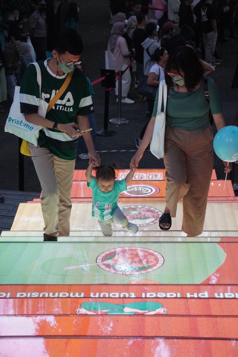 Pristine8.6+ Time: Yuk Intip LED Interaktif Pertama di Indonesia!