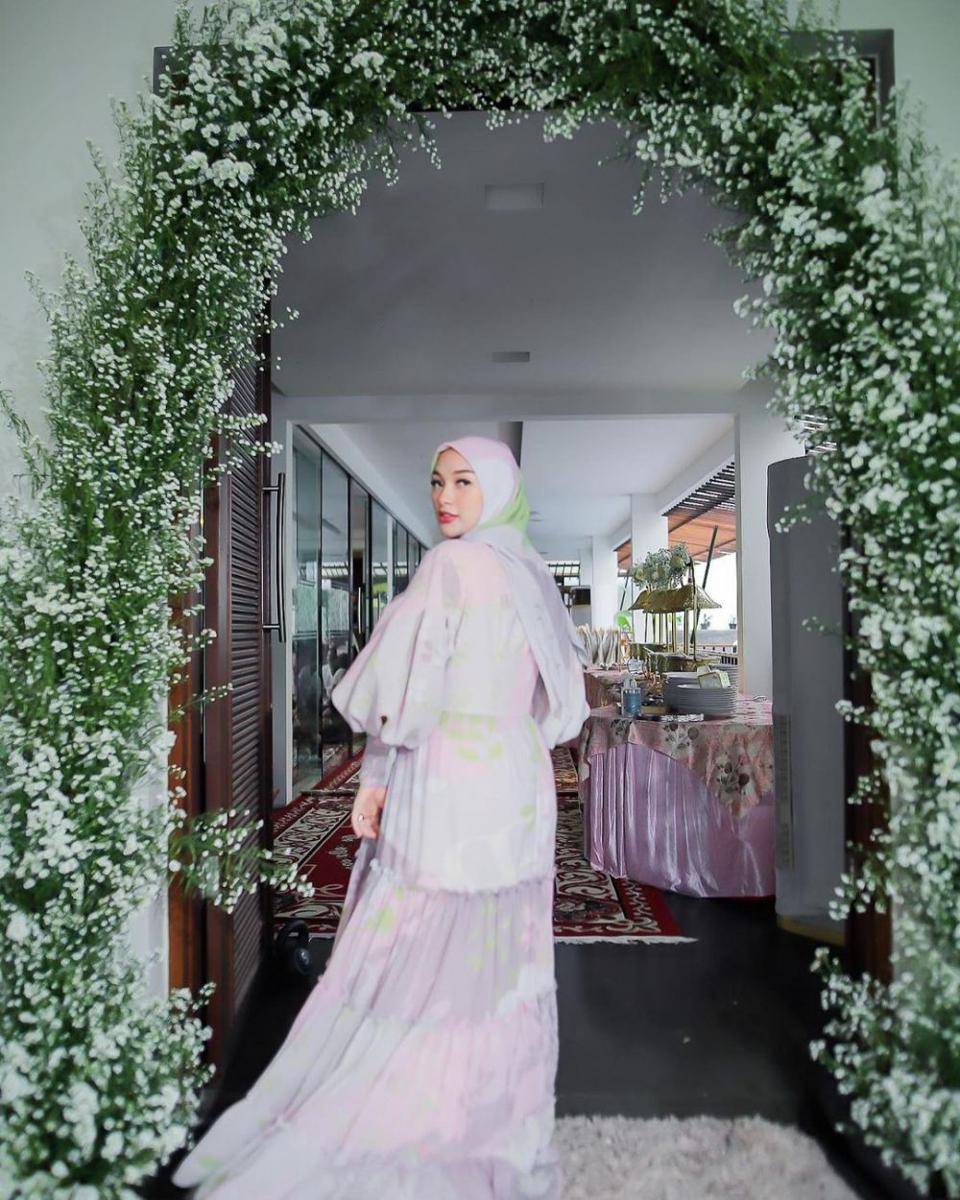 potret Zaskia Gotik (instagram.com/zaskia_gotix)