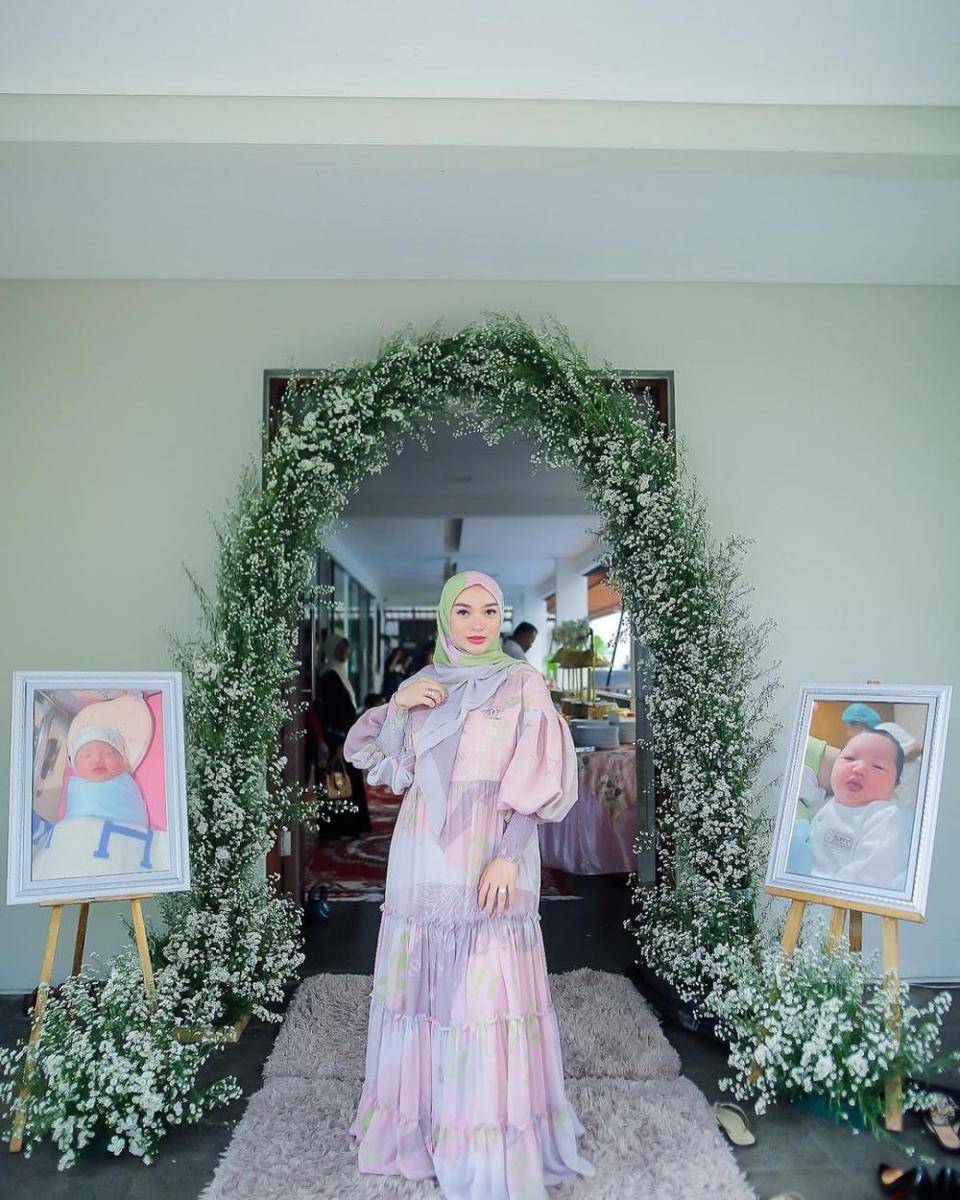 potret Zaskia Gotik (instagram.com/zaskia_gotix)