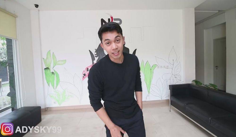 tempat tinggal Rizky Billar dulu (YouTube.com/ADY SKY)