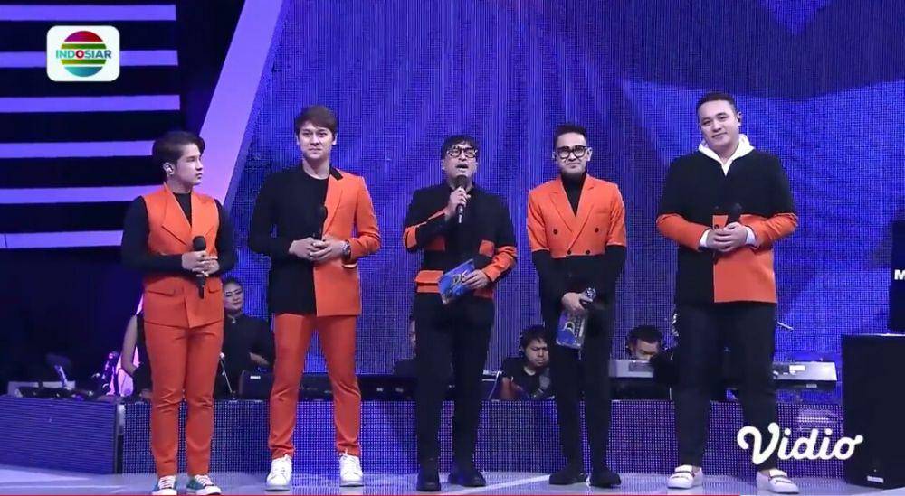 Rizky Billar saat jadi host D'Academy 5 (youtube.com/Indosiar)