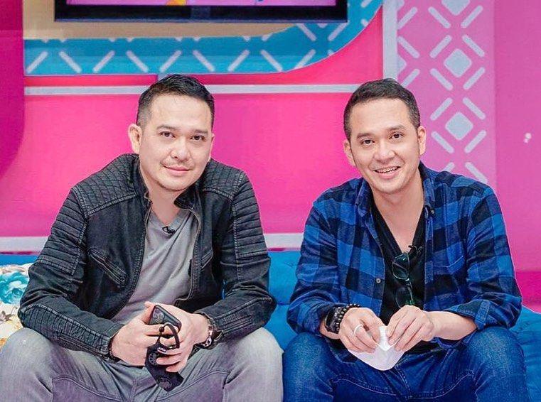 9 Seleb Indonesia yang Ternyata Punya Saudara Kembar, Baru Tahu?