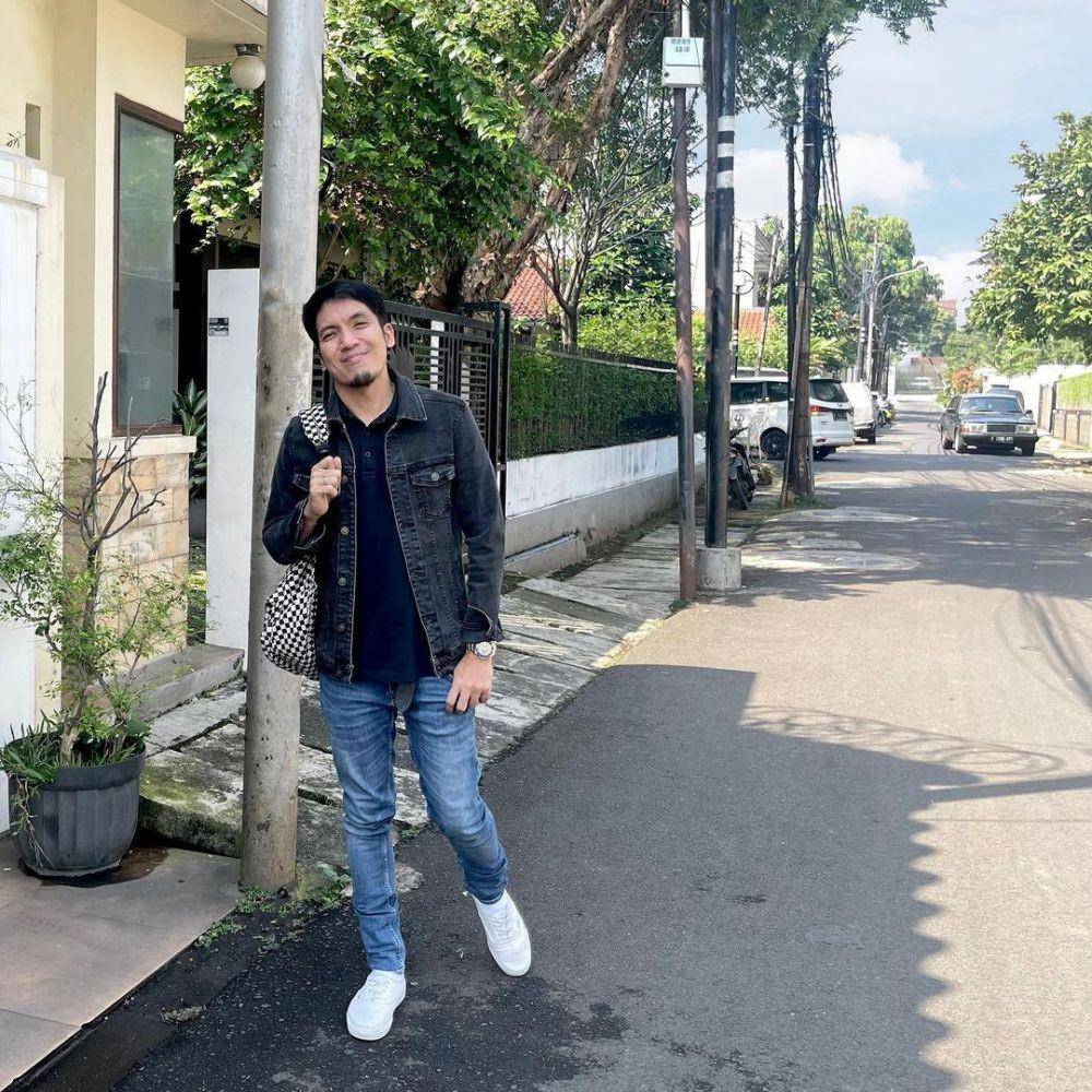 potret Desta (instagram.com/desta80s)