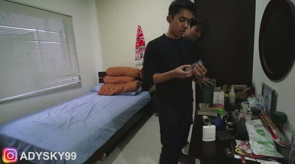 tempat tinggal Rizky Billar dulu (YouTube.com/ADY SKY)