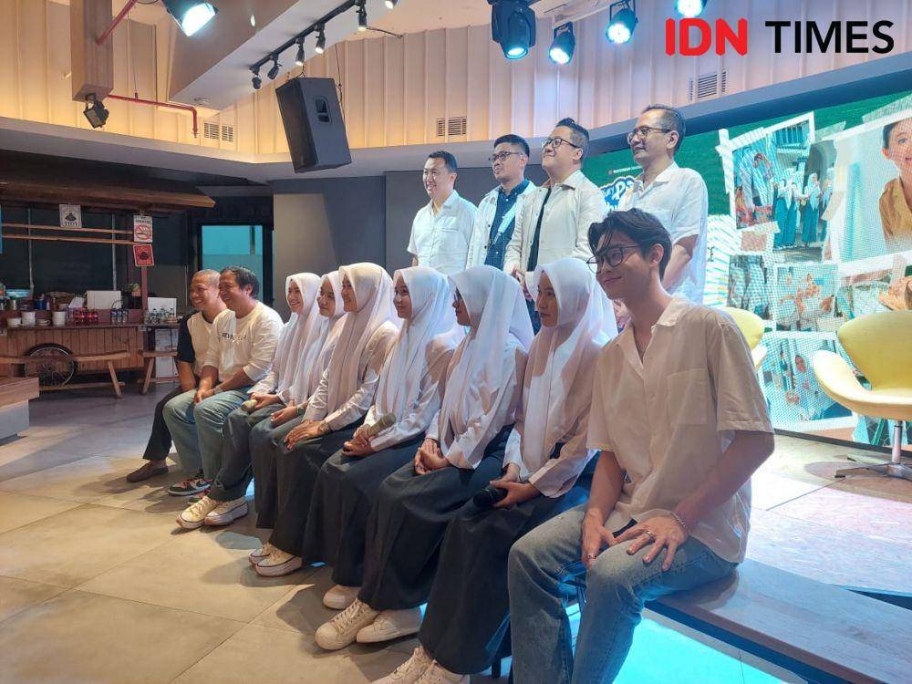 Pemain series Diary Putih Abu-Abu pada Selasa (4/10/2022) (IDN Times/Erfah Nanda)