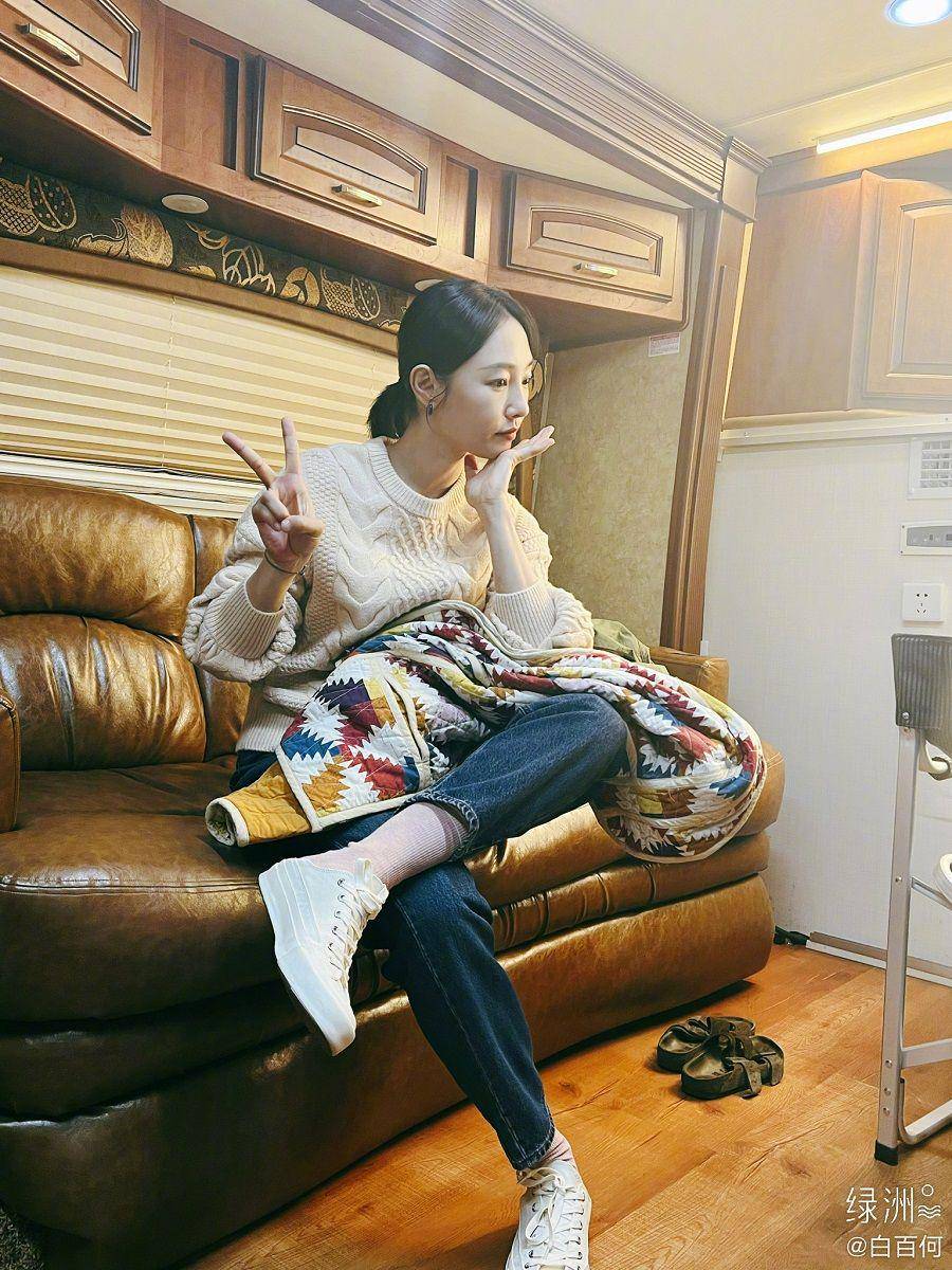 Bai Baihe (weibo.com/ 白百何)