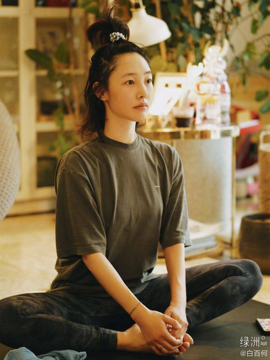 Bai Baihe (weibo.com/ 白百何)