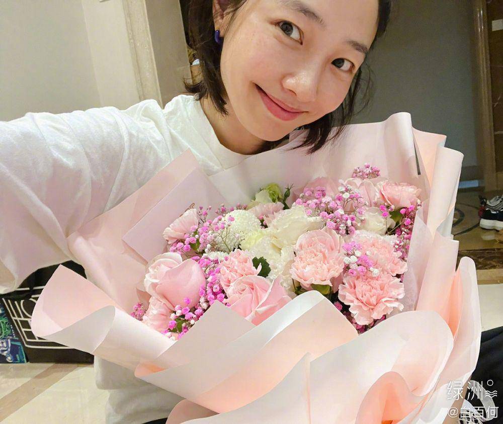 Bai Baihe (weibo.com/ 白百何)