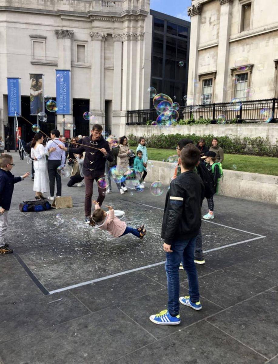 sepersekian detik sebelum insiden (reddit.com/GallowBoob)