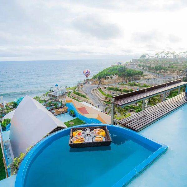 Heha Ocean Glamping (instagram.com/hehaoceanview)