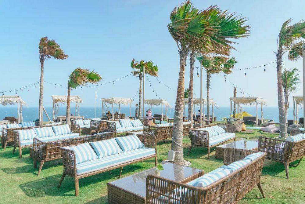 Heha Ocean Glamping (instagram.com/hehaoceanview)