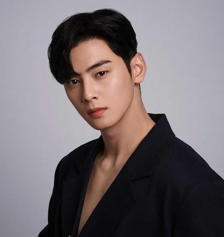 Banjir Penghargaan, 10 Idol KPop Pria Ini Bersinar di Seni Peran