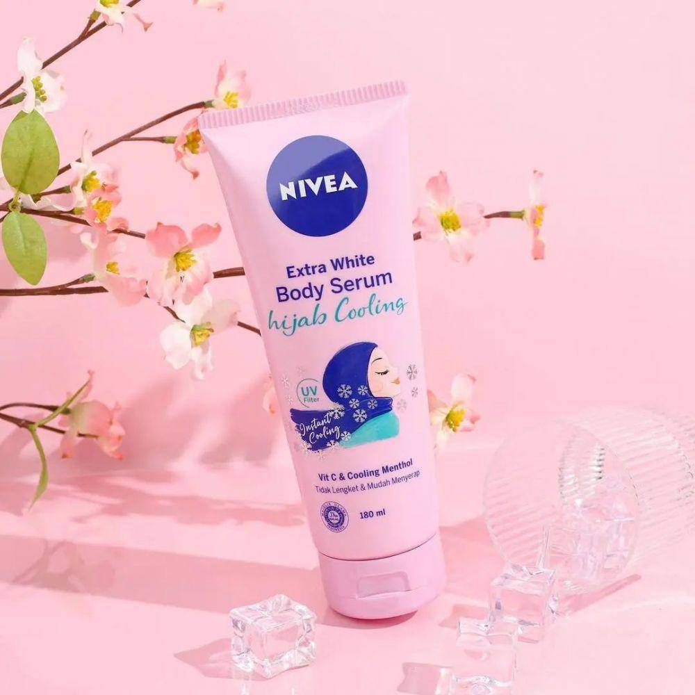 NIVEA Extra White Body Serum Hijab Cooling (instagram.com/nivea_id)