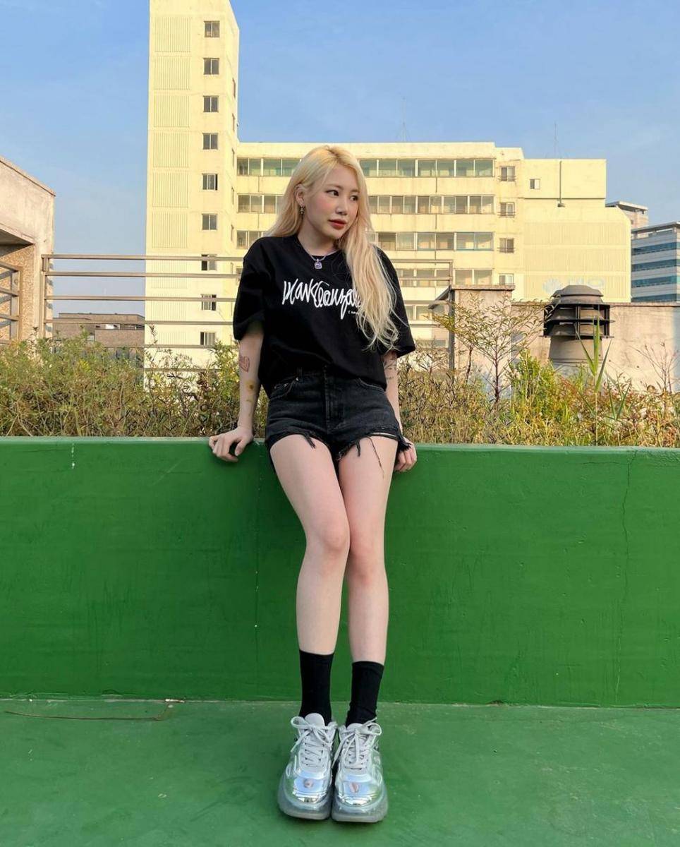 OOTD Jamie Park (instagram.com/jiminxjamie)