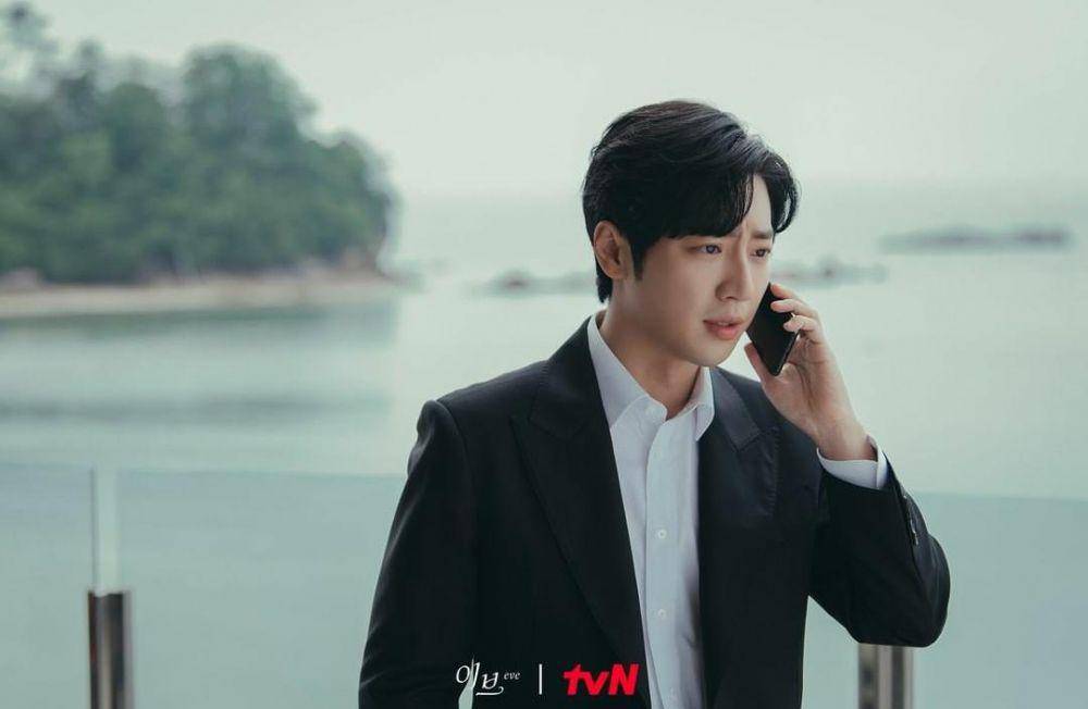 Lee Sang Yeop di drama Eve (instagram.com/tvn_drama)