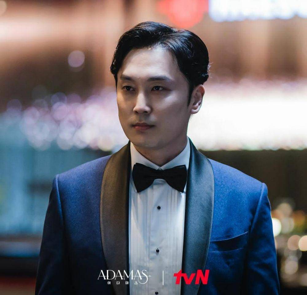 Seo Hyun Woo di drama Adamas (instagram.com/tvn_drama)