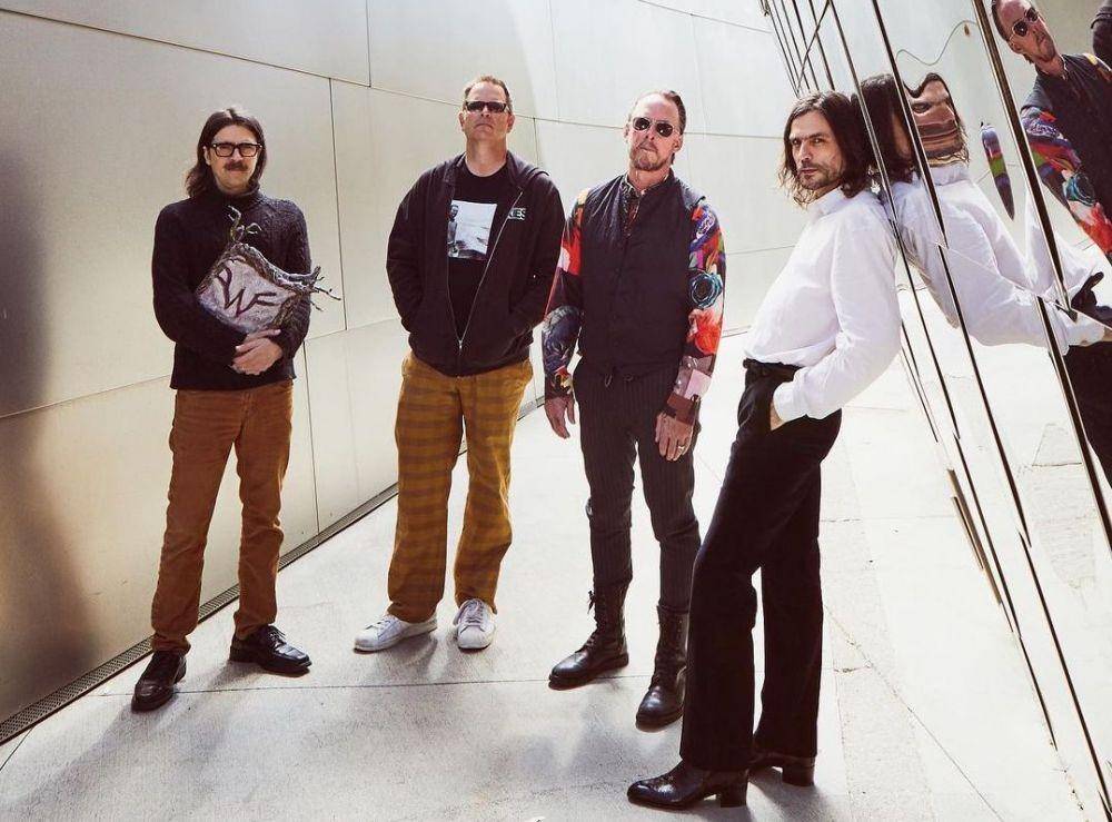 Grup band Weezer (Instagram.com/weezer)