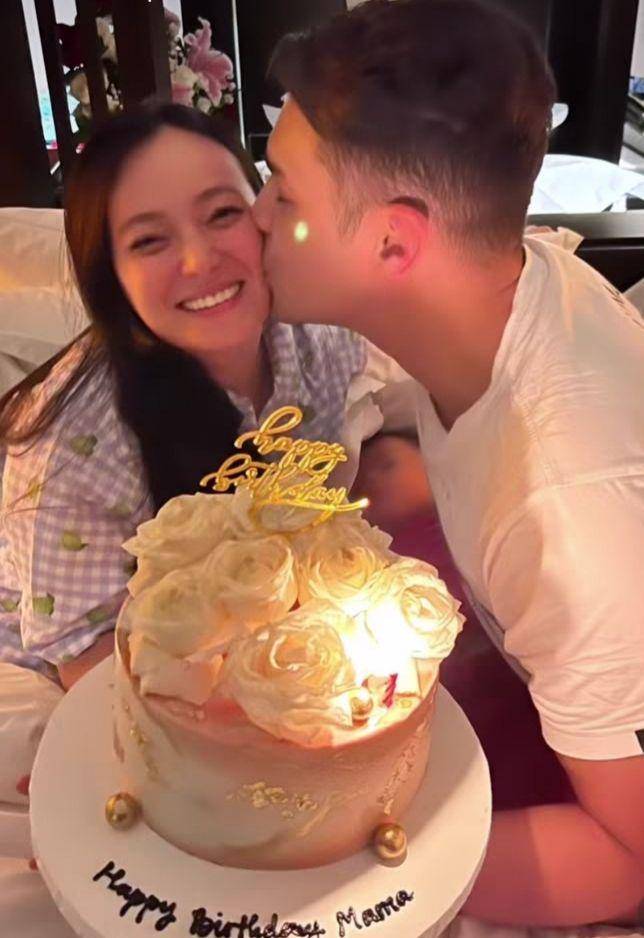 momen ultah Asmirandah ke-33 (instagram.com/asmirandah89)