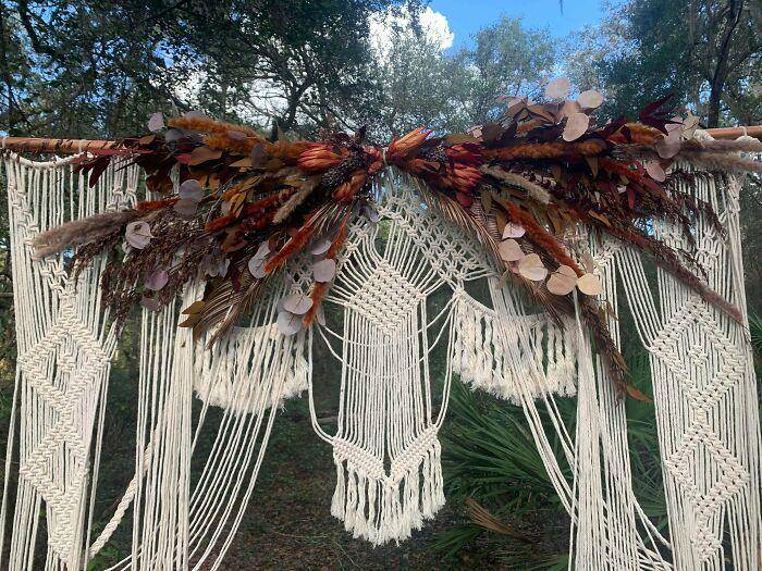 potret hiasan pernikahan buatan tangan (reddit.com/r/DIYweddings)