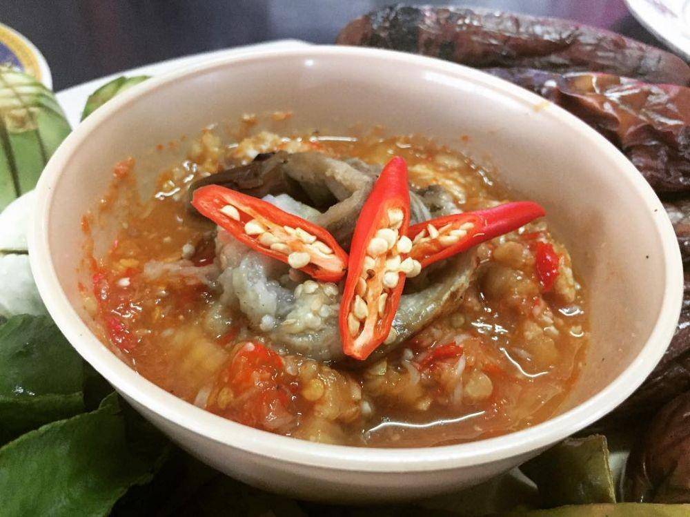 Sambal terung bakar (instagram.com/somchaivergin)