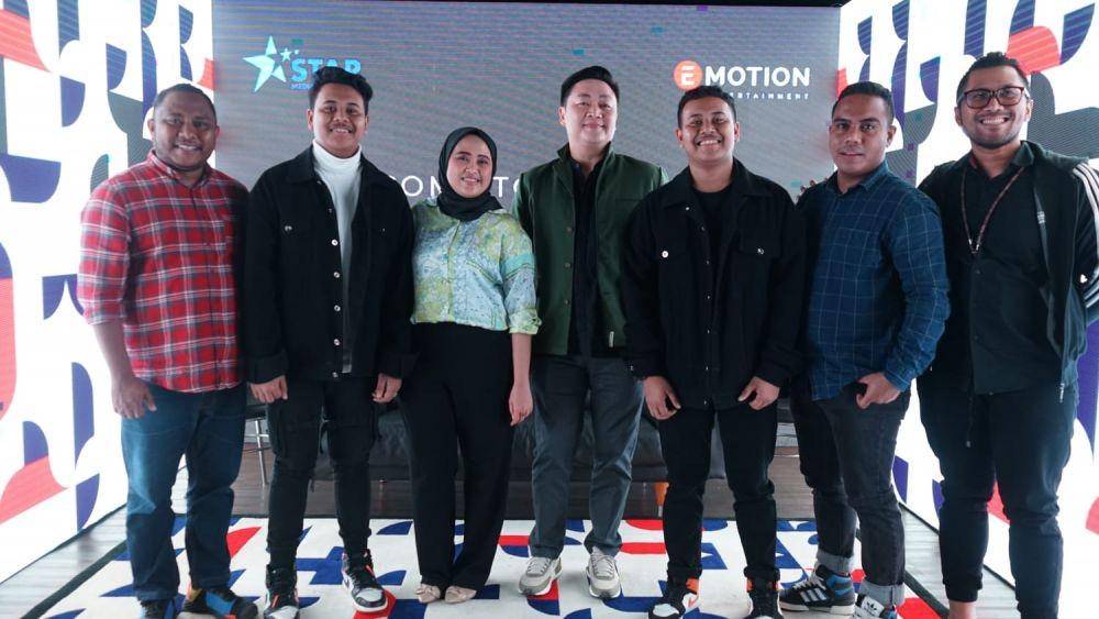GeryGany bersama tim E-Motion Entertainment (Dok. E-Motion)