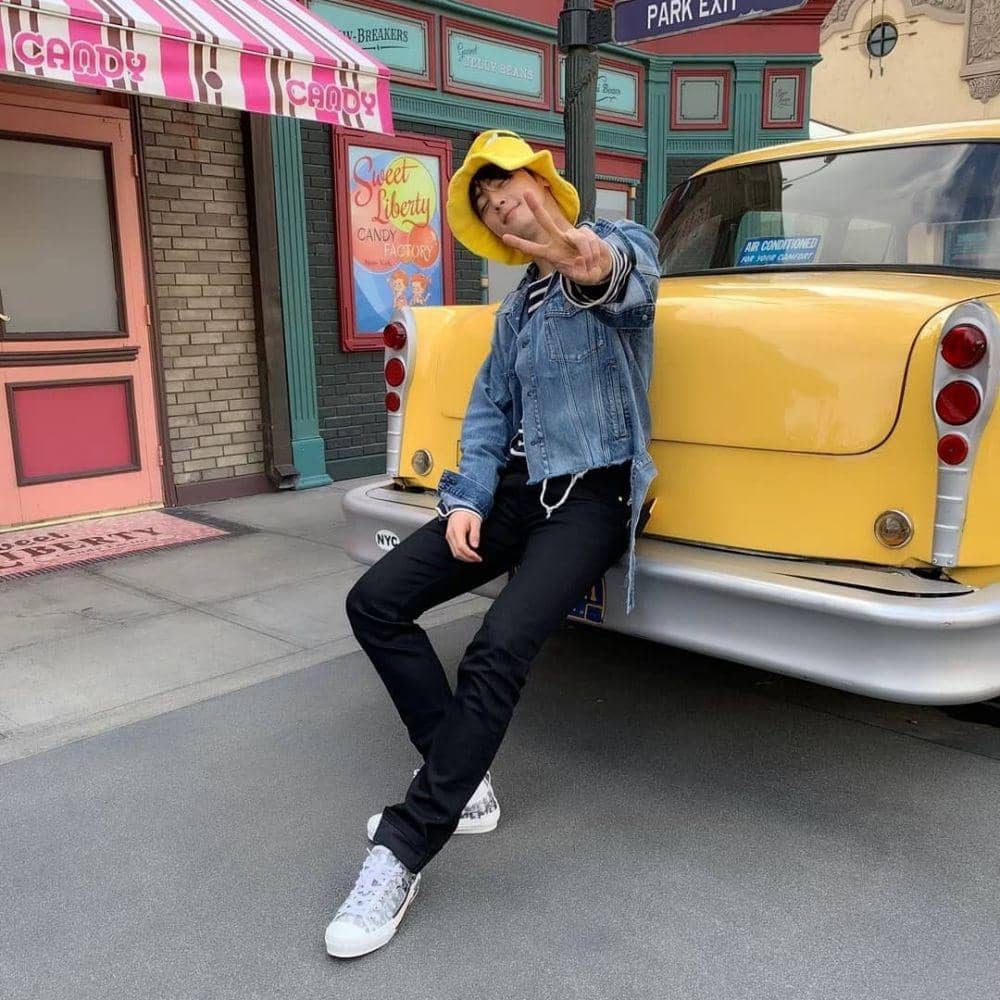 Cha Eun Woo (instagram.com/eunwo.o_c)