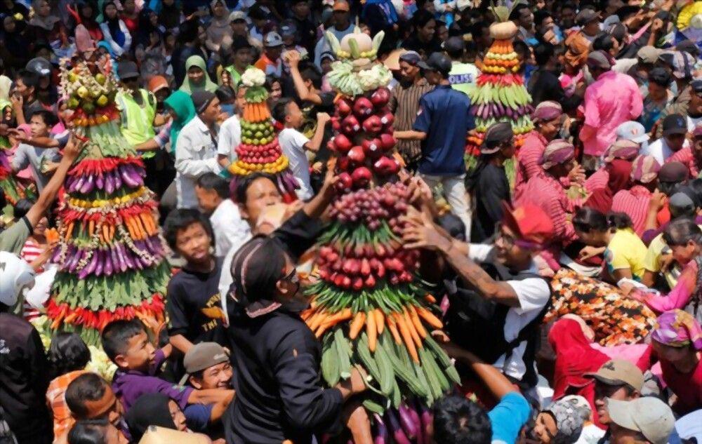 6 Tradisi Unik Indonesia dalam Memperingati Maulid Nabi, Penuh Makna