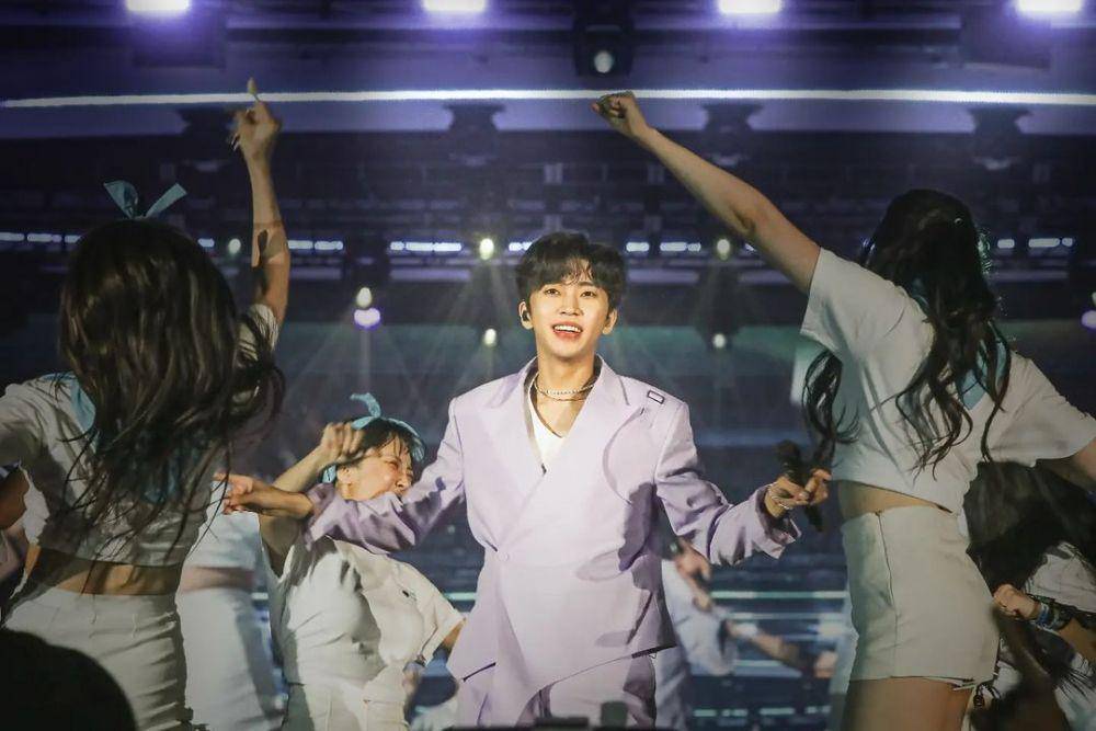 Lim Young Woong (instagram.com/im_hero____)