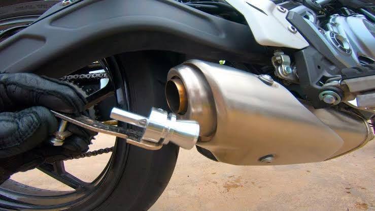 Keunggulan Knalpot Standar Pabrikan, Aman Banget!