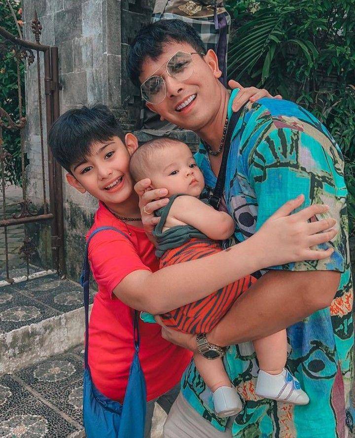 potret Sonny Septian dan anak (instagram.com/sonnyseptian)