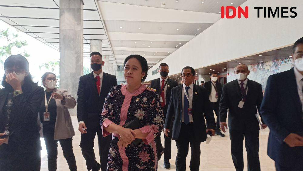 Ketua DPR RI Puan Maharani dalam pertemuan kegiatan 8th G20 Parliamentary Speakers' Summit (P20) di Gedung Nusantara DPR RI, Jakarta, Rabu (5/10/2022). (IDN Times/Siti Nurhaliza).