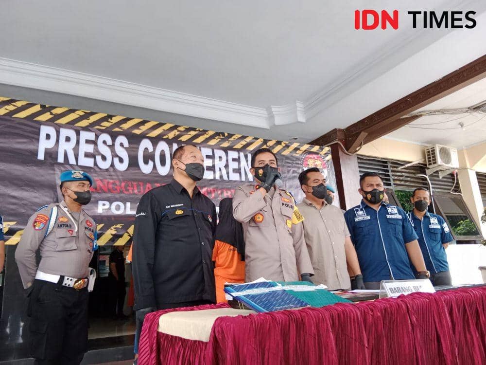 Mantan Kepsek dan Bendahara Korupsi Dana BOS Hampir Rp300 Juta