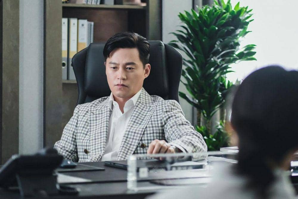 Lee Seo Jin (instagram.com/hook_entertainment)