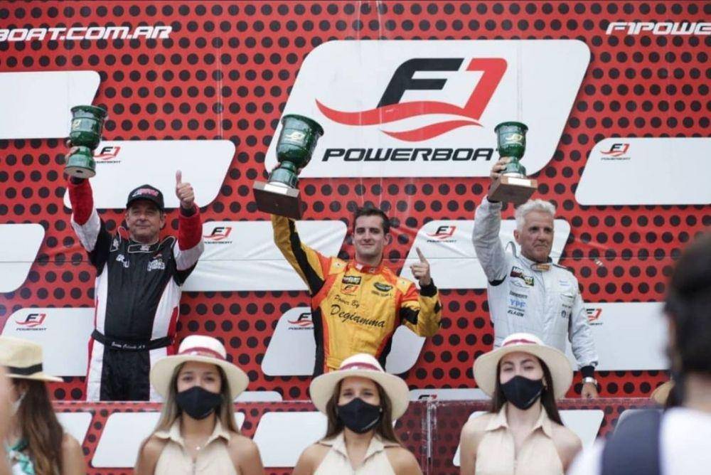 podium Powerboat F1(instagram.com/f1powerboat)